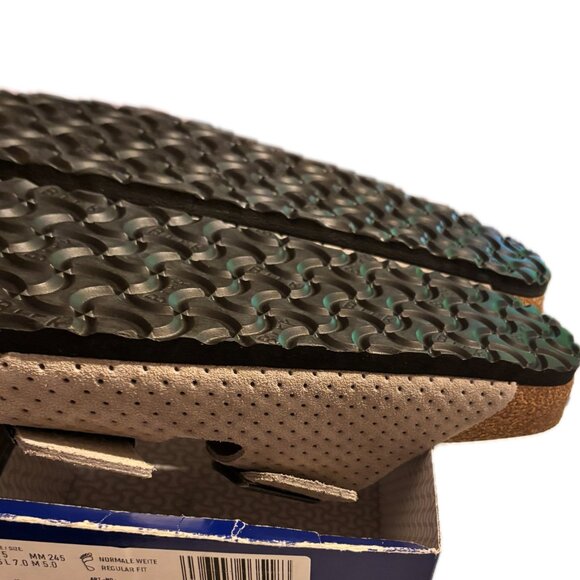 Birkenstock Arizona Big Buckle Dual Strap Suede Sandals Womens Sz 9 NEW - Picture 4 of 10